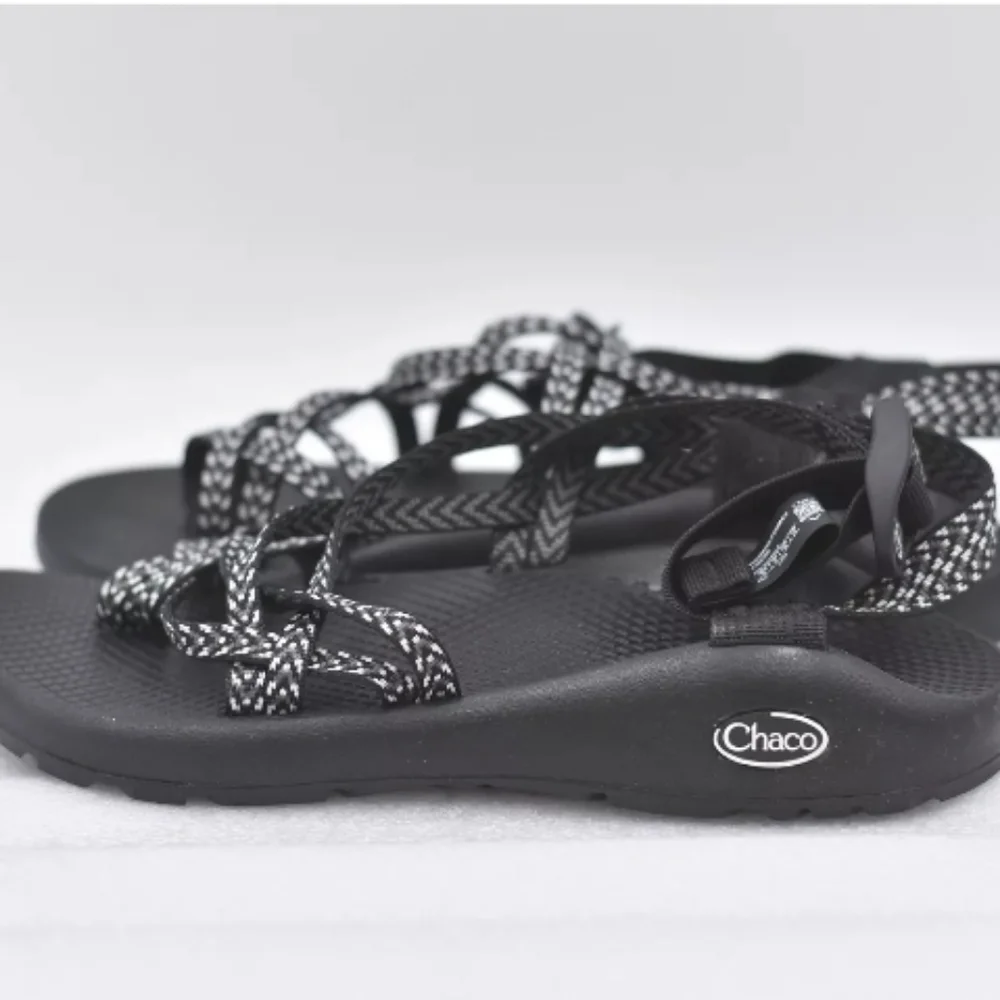 Chaco Women's ZX2 Size 6  Classic Toe Loop Outdoor Sport Sandal Black J106266 - Picture 3 of 5